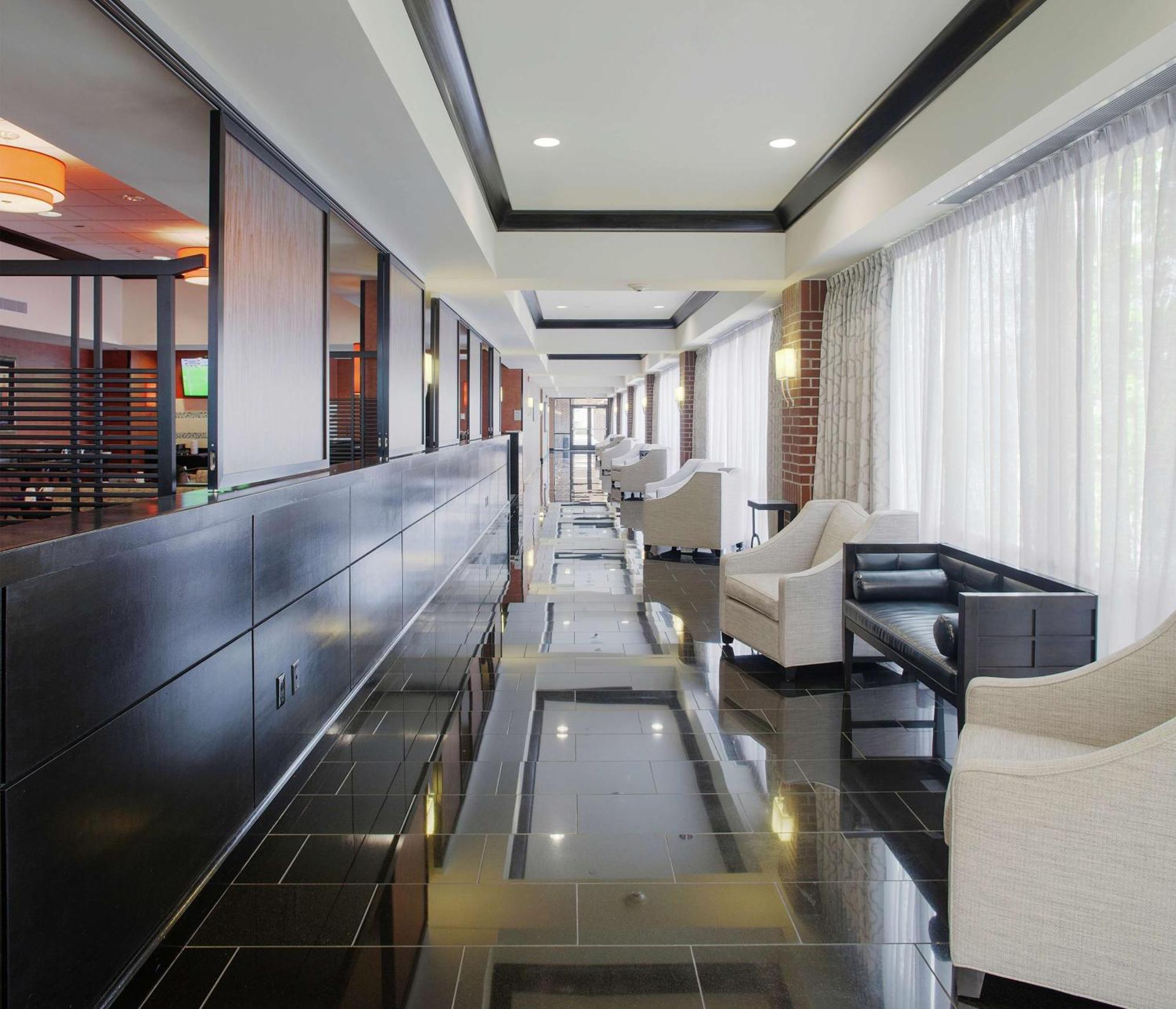 Doubletree Suites By Hilton Bentonville Extérieur photo