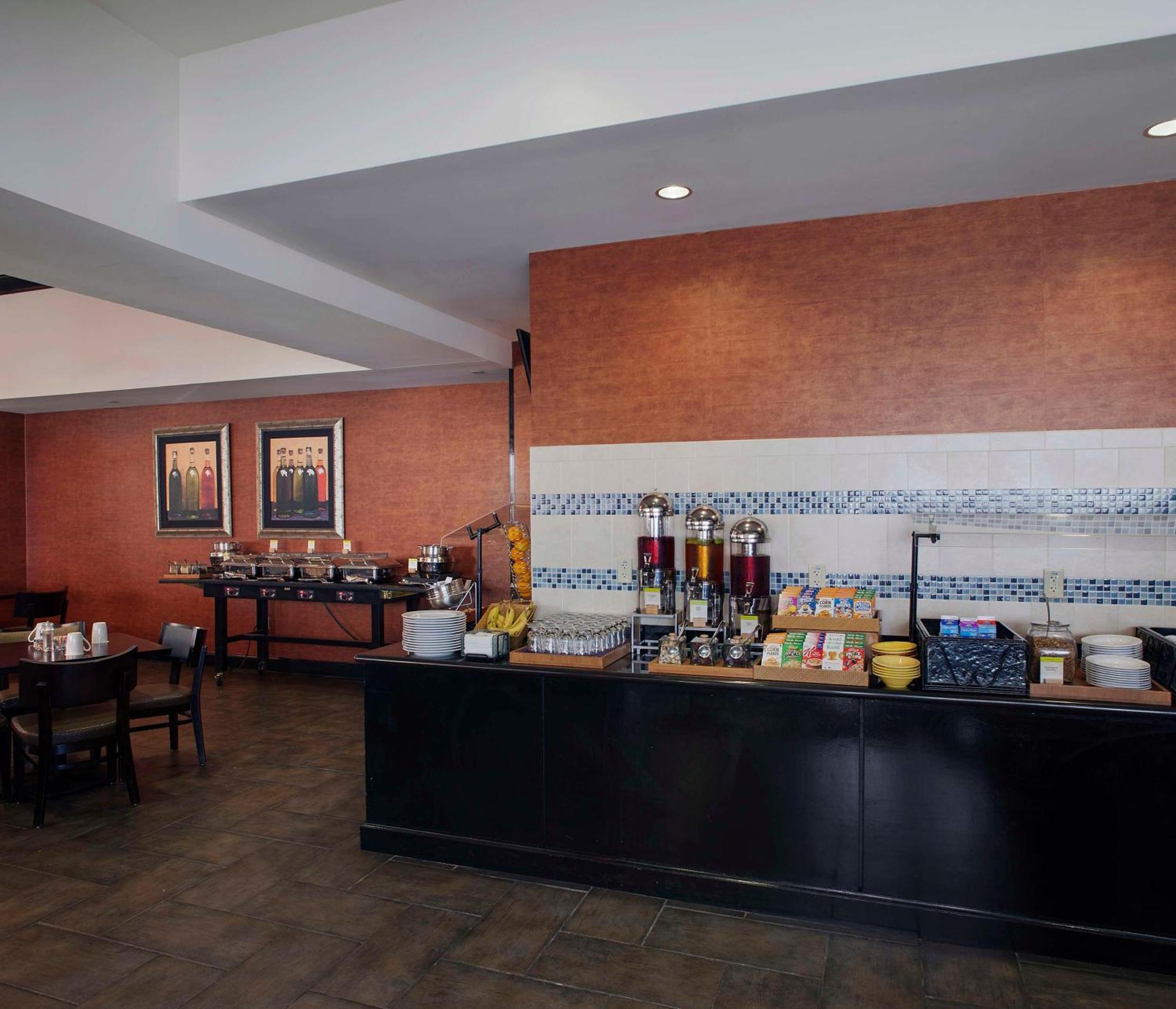 Doubletree Suites By Hilton Bentonville Extérieur photo